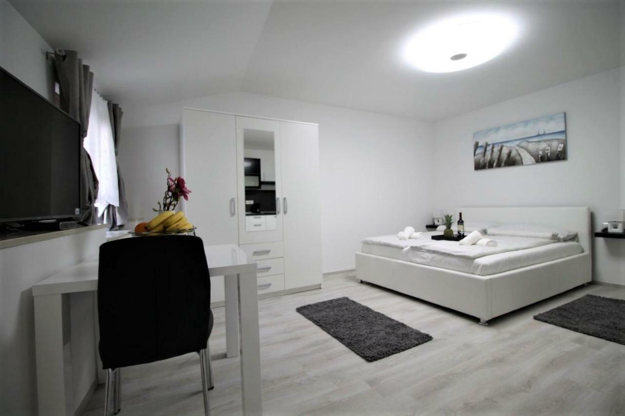Arbel Apartments Poreč Dış mekan fotoğraf