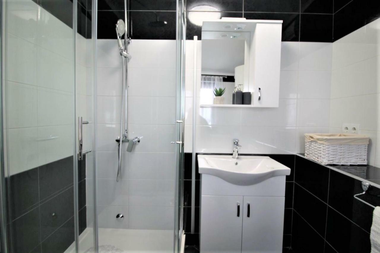 Arbel Apartments Poreč Dış mekan fotoğraf